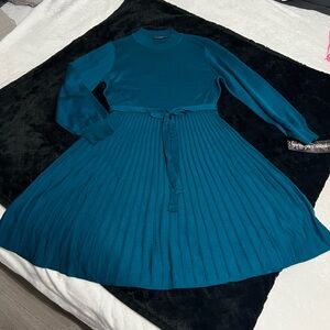 Nina Leonard Teal Long Sleeve Dress